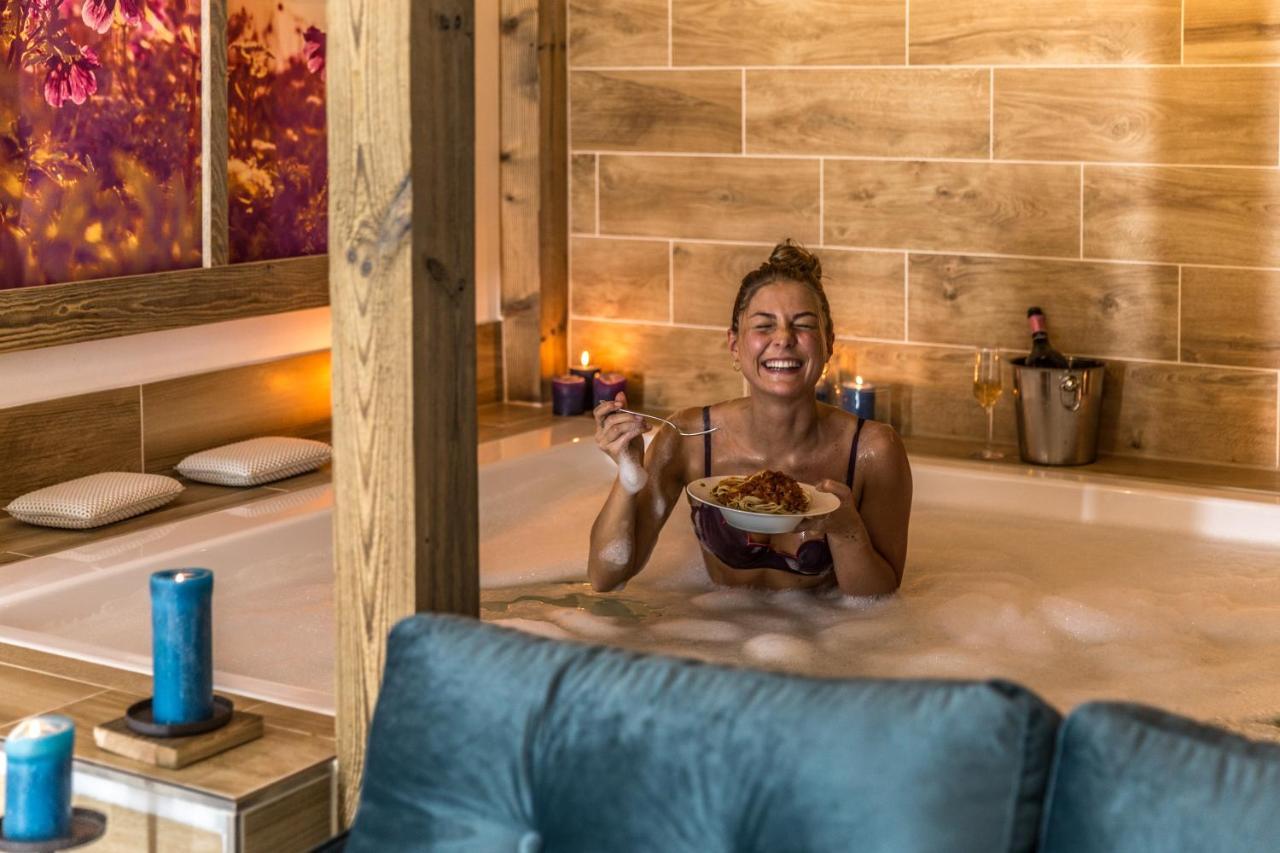 Das Aunhamer Suite & Spa Hotel (Adults Only) Bad Griesbach  Exteriör bild